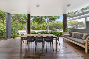 Orchid on Kamala Beachfront Townhouse, Casuarina